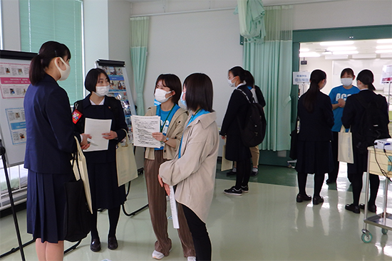 在学生と話そう
