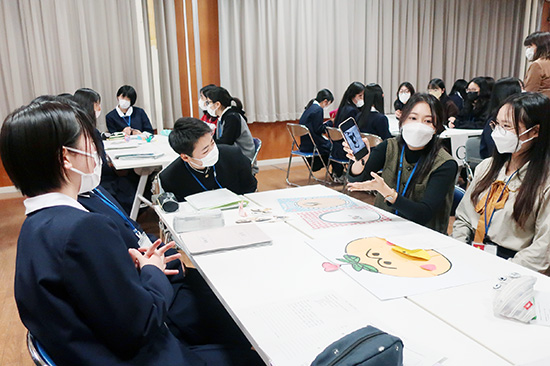 青森南高校との交流会の様子