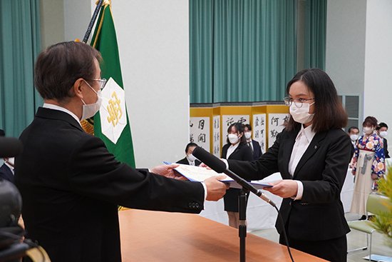 学位記授与