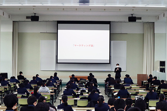 木造高校一日大学体験の様子