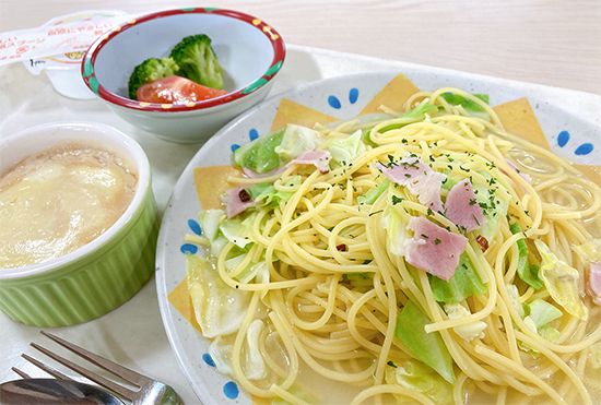 ヘルシーランチ：スープパスタ（500円）