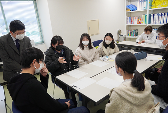 留学生との交流の様子