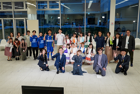 青森市広報番組「Aomo LIVE」特別番組（2022/5/24）に学生が出演しました