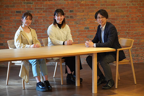 青森県発行の広報誌「県民だよりあおもり」8月号に学生が掲載されました