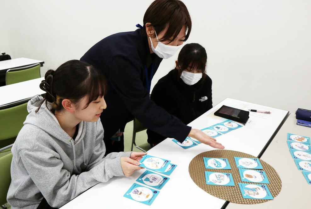 看護学部の学生が人生の終末について考える「人生会議」を行いました